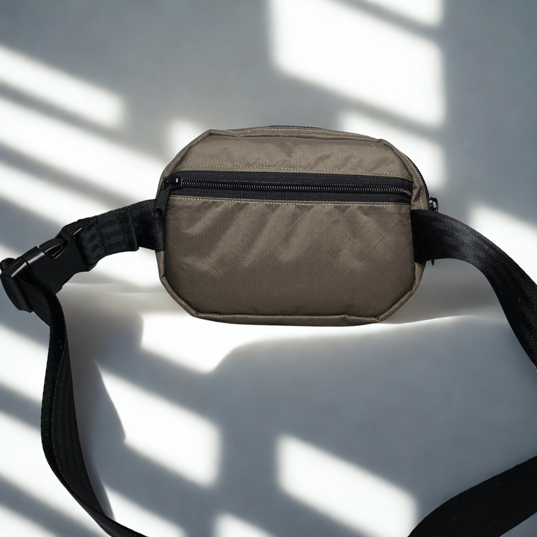 Chronos Crossbody 1.5L image 8