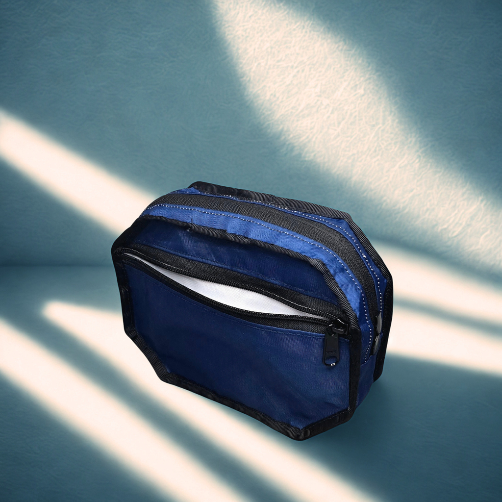 Chronos Crossbody 1.5L image 13