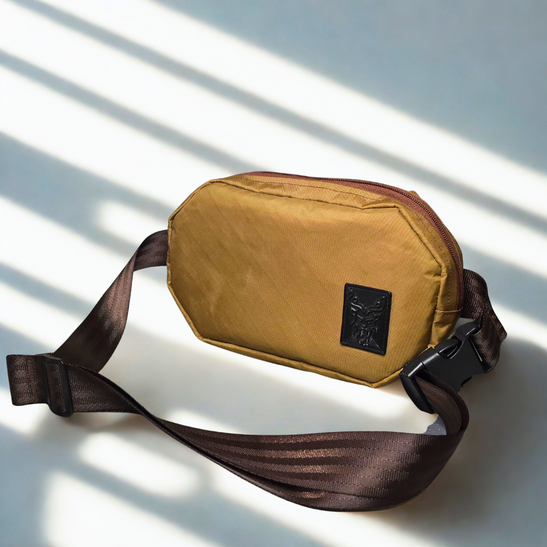 Chronos Crossbody 2L image 0