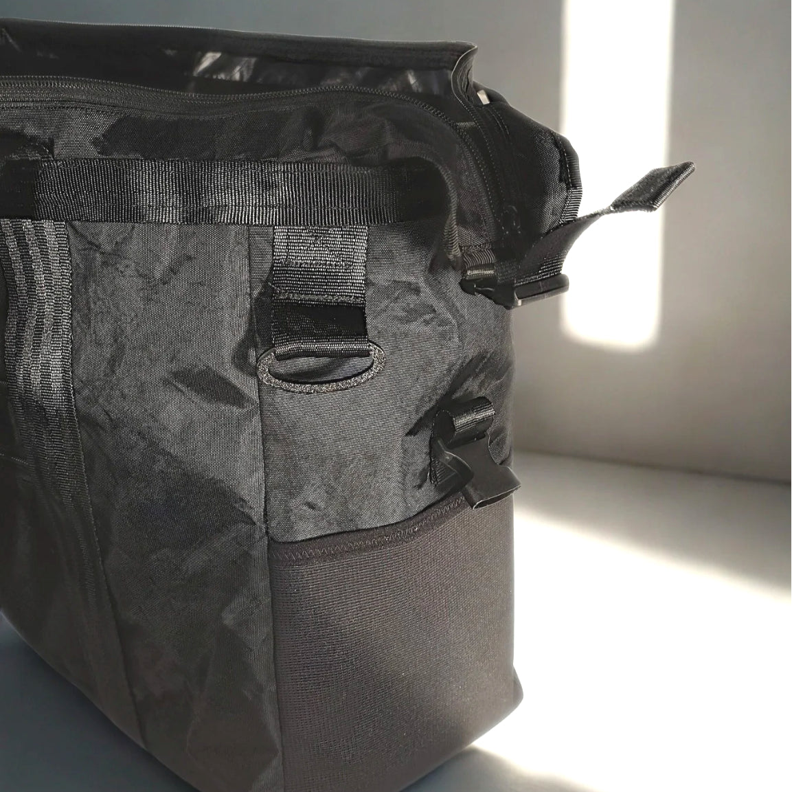 Olympias Travel Tote image 4